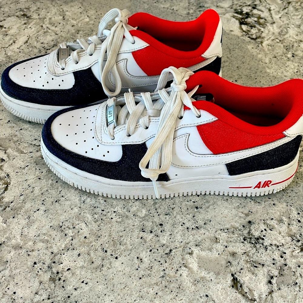 Nike AF1 Air Force one White/Midnight Navy/Redchile Red Americana Denim shoes